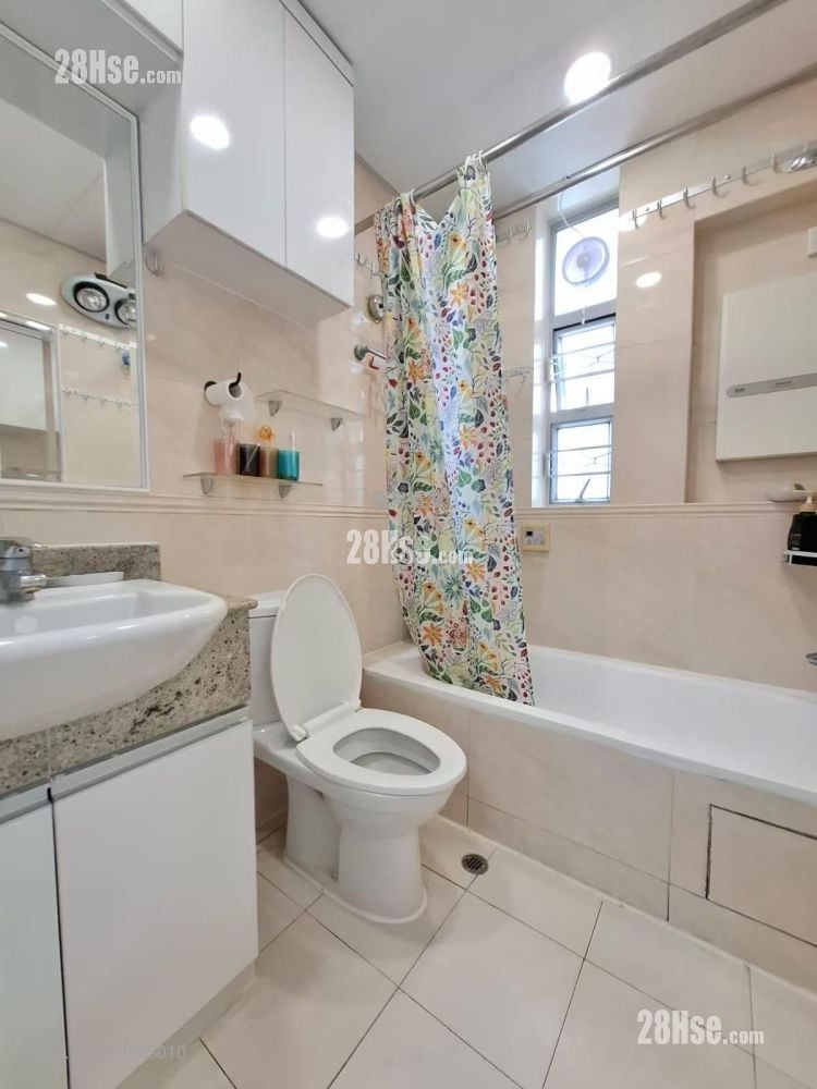 Genius Court Sell 454 ft²