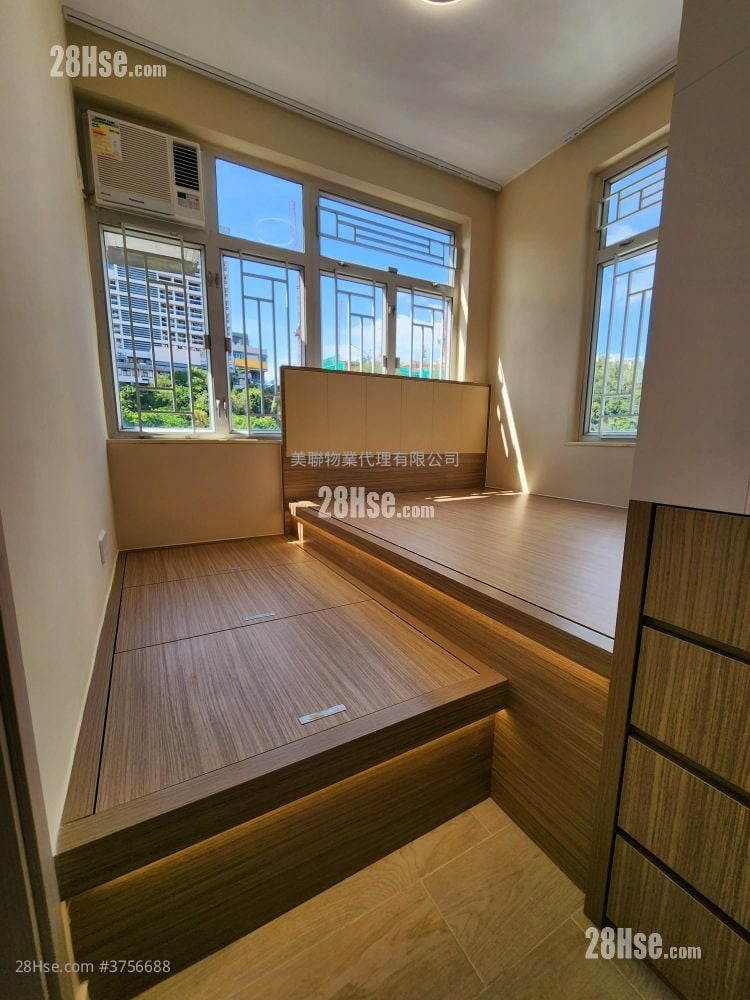 荔灣花園 售盤 2 房 , 1 浴室 435 平方呎