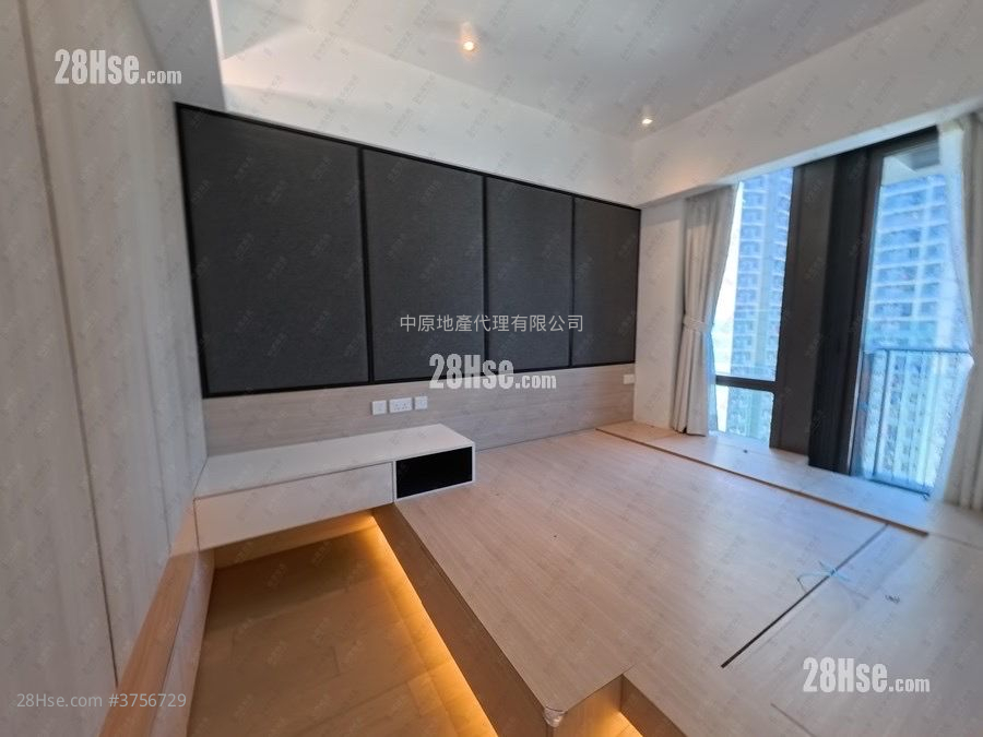 皓畋 租盤 3 房 679 平方呎