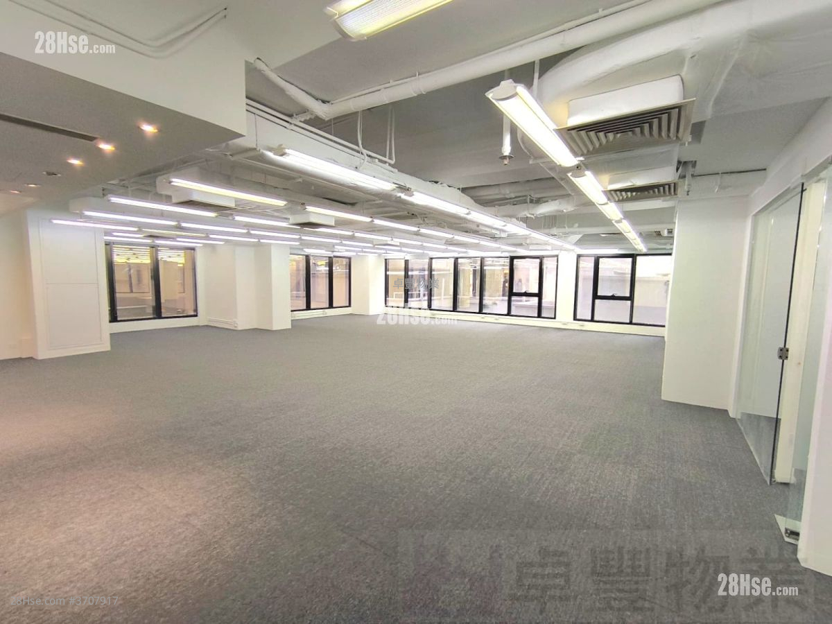 華匯廣場 租盤 1 房 , 2 廁所 3,011 平方呎