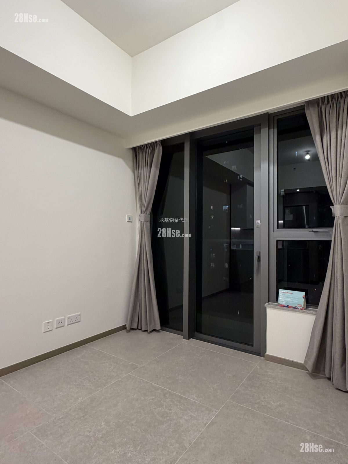 Novo Land 租盤 2 房 , 1 浴室 409 平方呎