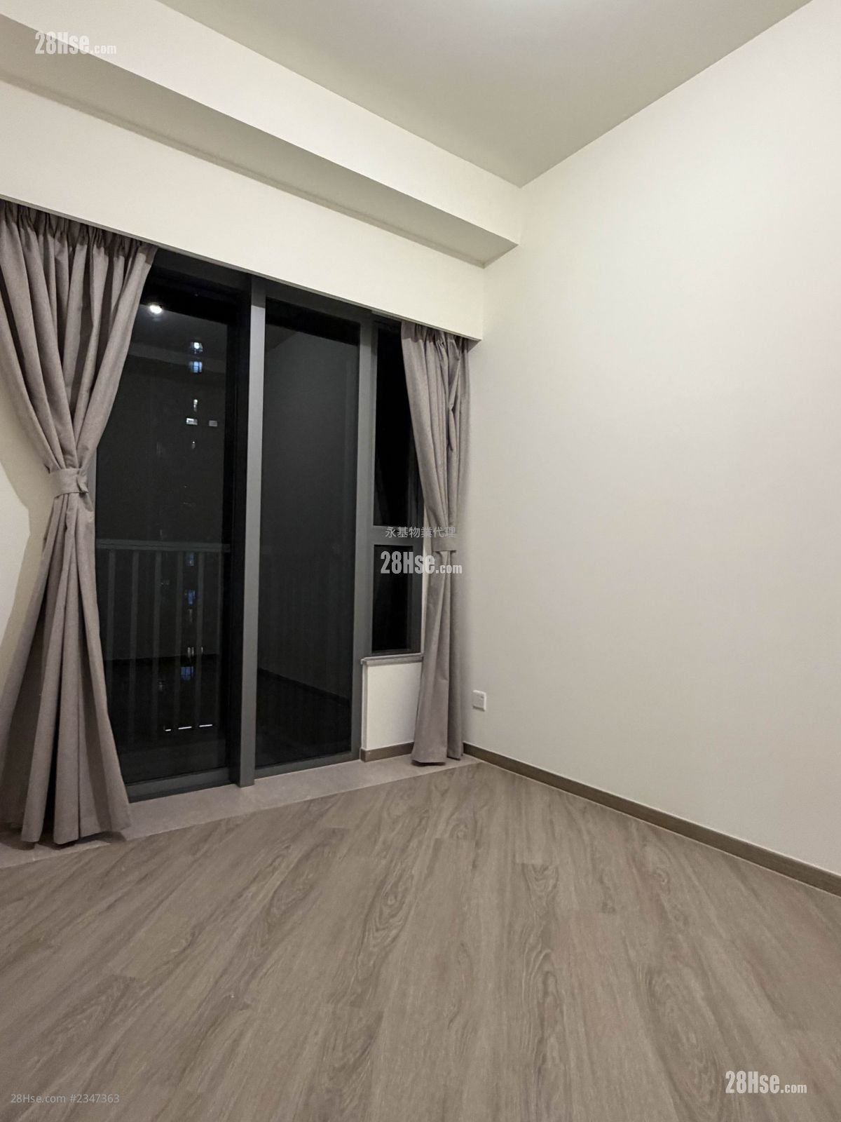 Novo Land 租盤 2 房 , 1 浴室 409 平方呎