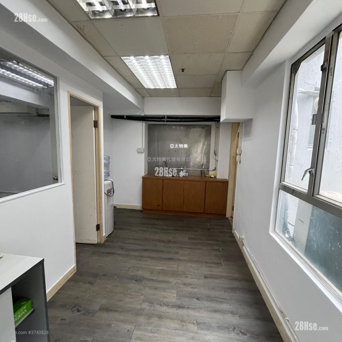 富德工業大廈 租盤 1 廁所