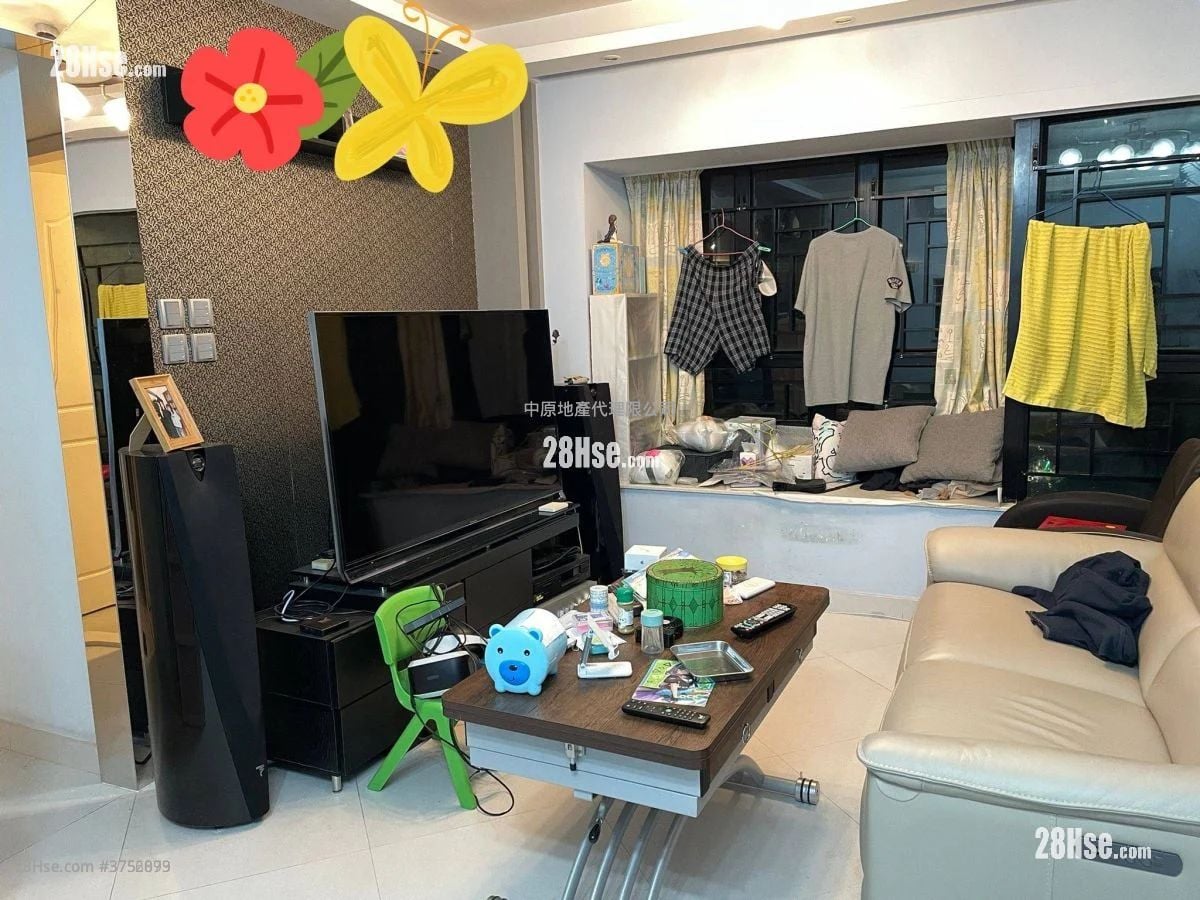 Bayview Garden Sell 3 Bedrooms , 2 Bathrooms 702 ft²