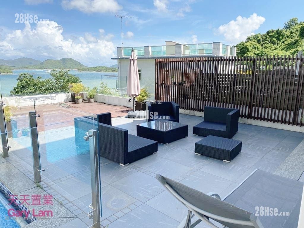 Violet Garden Rental 5+ Bedrooms , 4 Bathrooms 2,100 ft²