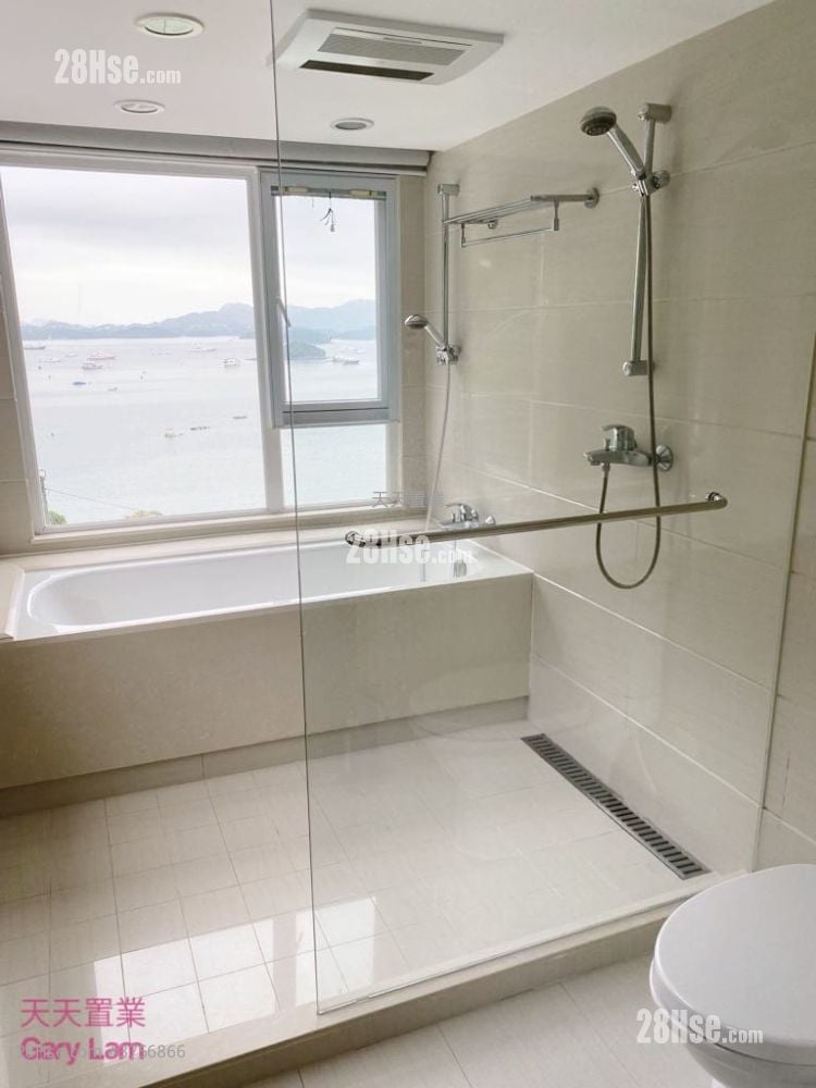 Violet Garden Rental 5+ Bedrooms , 4 Bathrooms 2,100 ft²