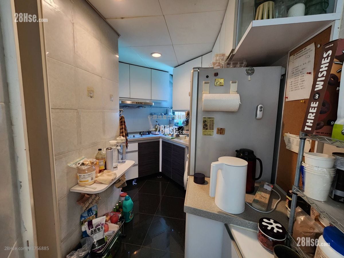 Island Resort Sell 3 Bedrooms 811 ft²