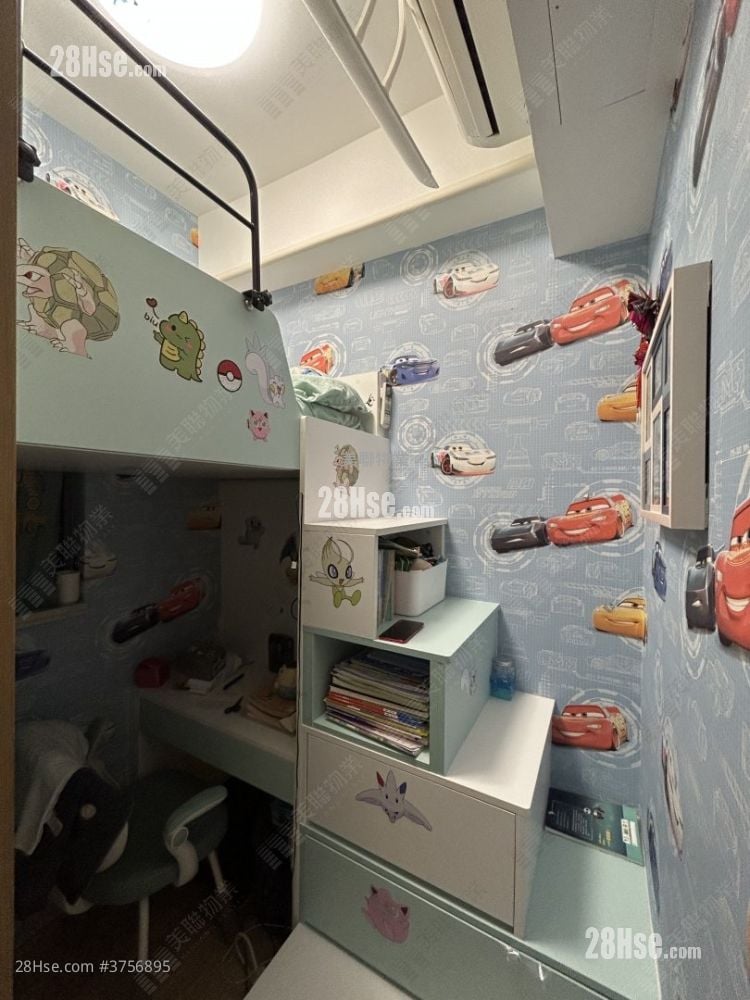 峻峦 售盘 2 房 , 1 浴室 594 平方尺