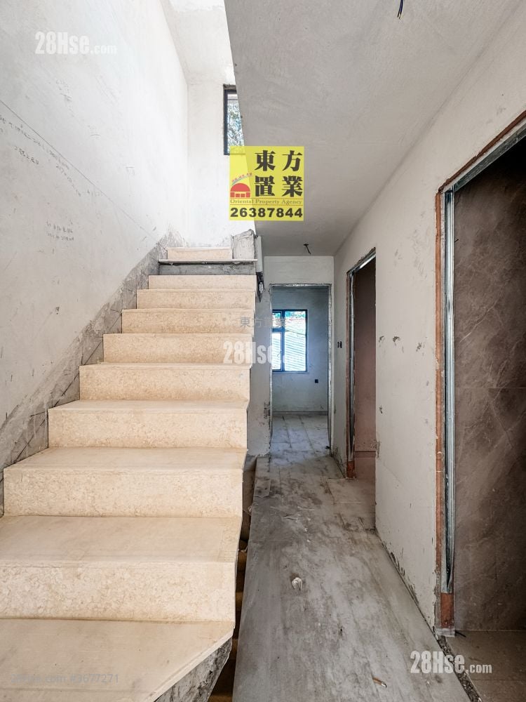 Village Sell 2 Bedrooms , 1 Bathroom 435 ft²