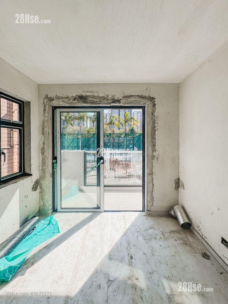 Village Sell 2 Bedrooms , 1 Bathroom 435 ft²