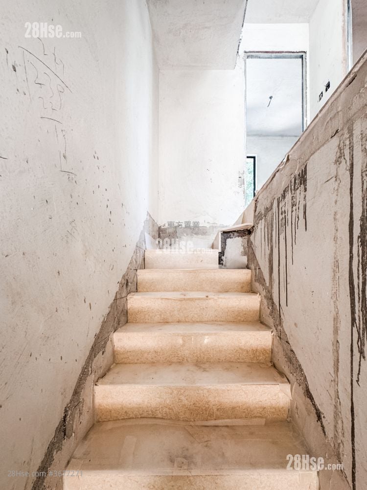 Village Sell 2 Bedrooms , 1 Bathroom 435 ft²