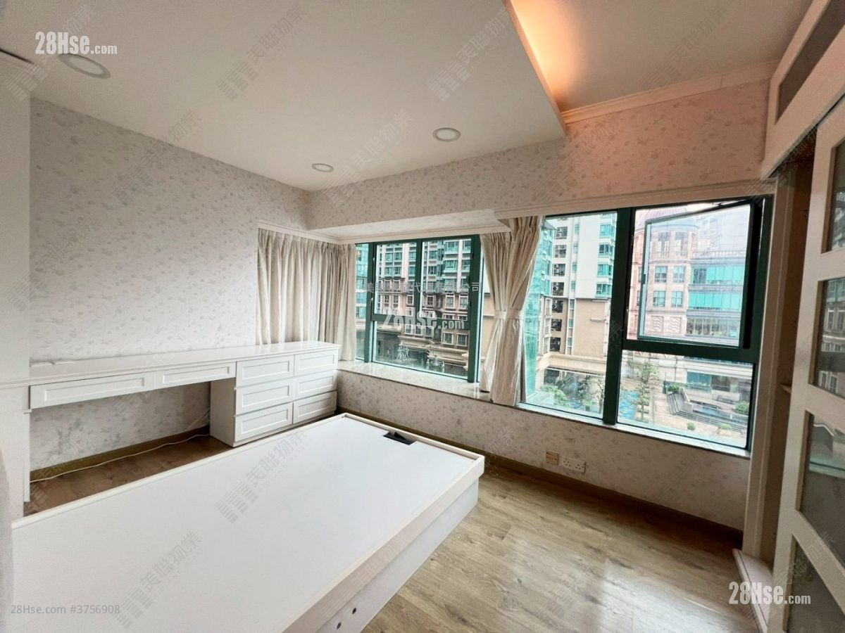 海逸豪園 售盤 3 浴室 900 平方呎