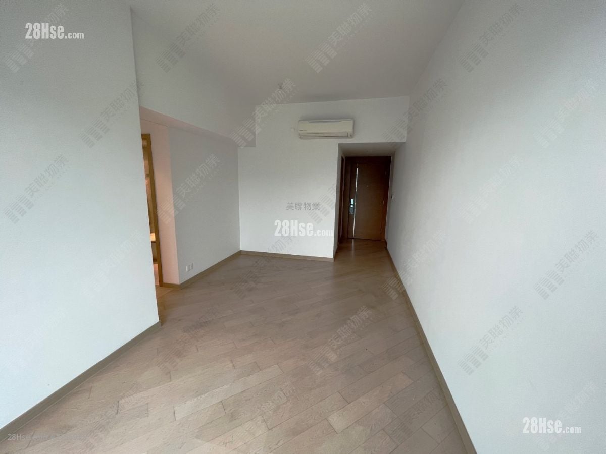 峻巒 售盤 3 房 , 1 浴室 649 平方呎