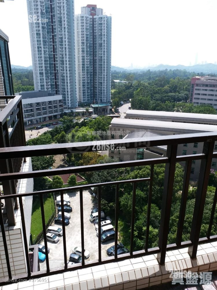 Royal Green Sell 2 Bedrooms , 1 Bathroom 376 ft²