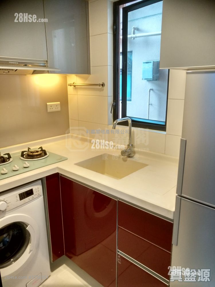 Royal Green Sell 2 Bedrooms , 1 Bathroom 376 ft²