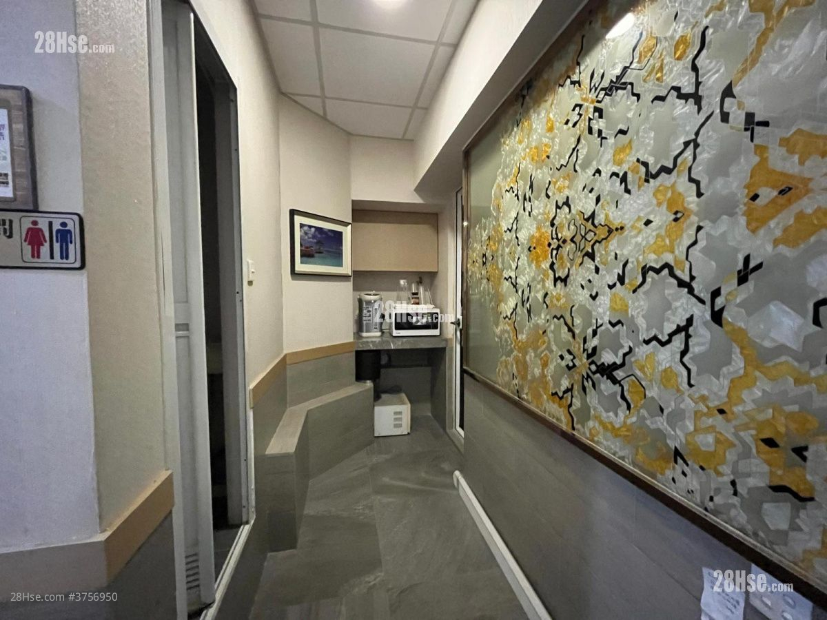 美麗都大廈 租盤 1 房 , 1 浴室 80 平方呎