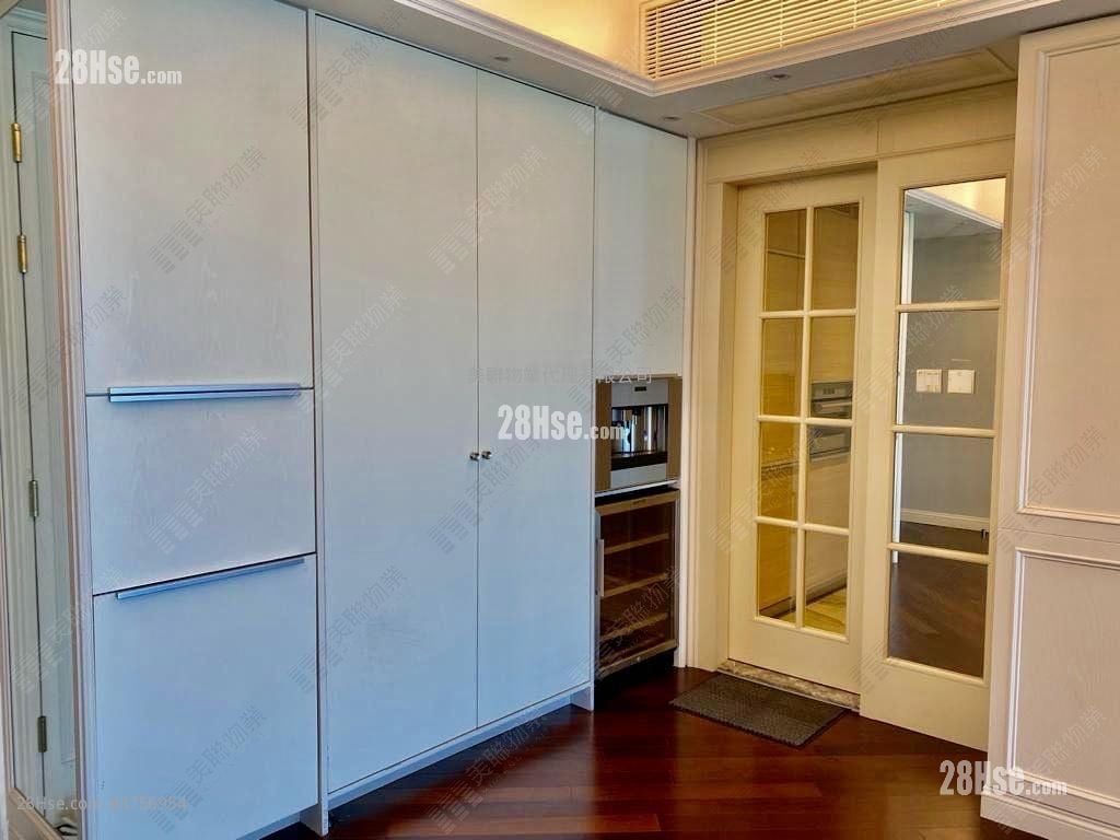 逸瓏灣 售盤 4 房 1,400 平方呎