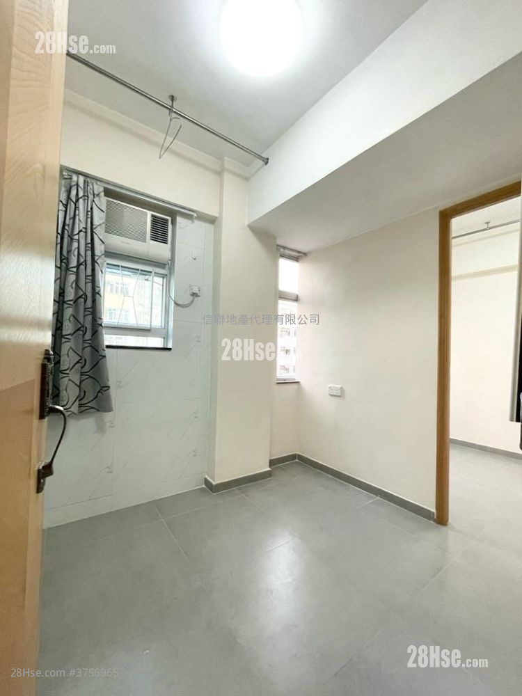 美輪大樓 租盤 150 平方呎