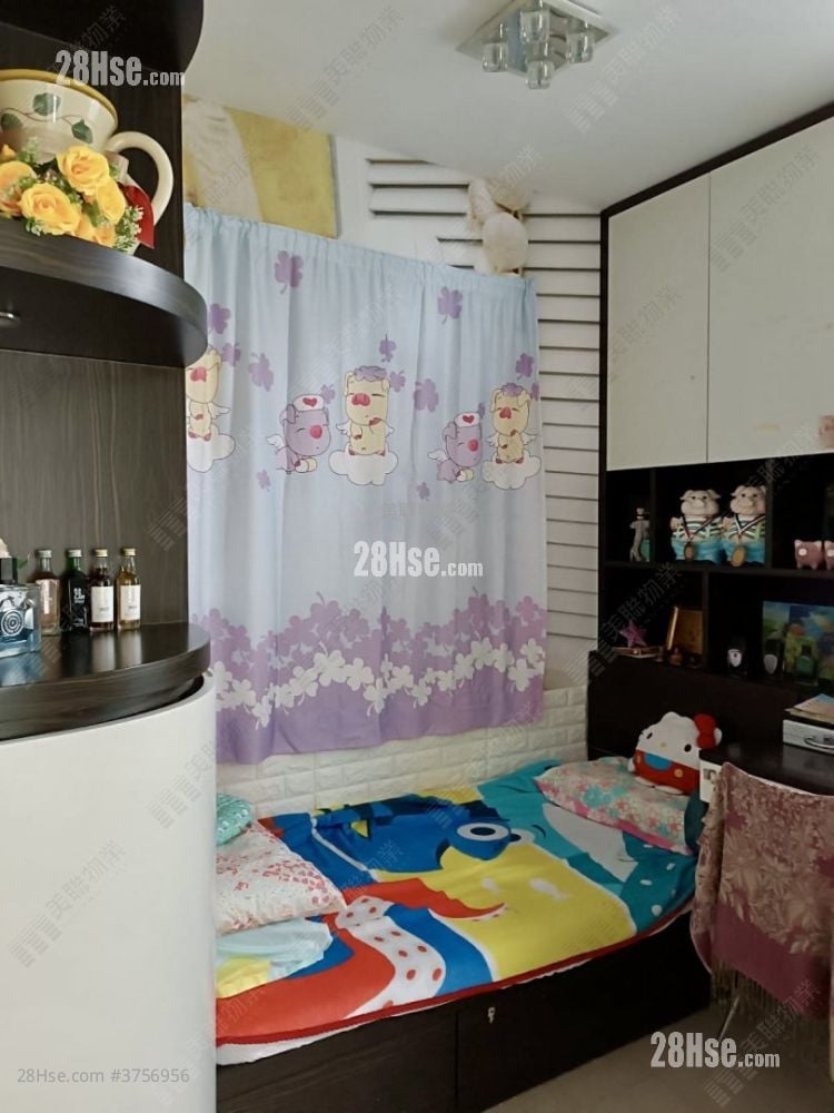 名御 售盤 3 房 , 2 浴室 738 平方呎