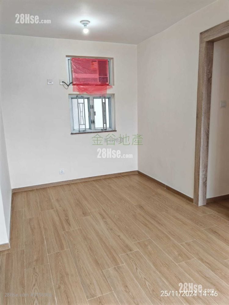 New Jade Garden Sell 3 Bedrooms , 1 Bathroom 589 ft²