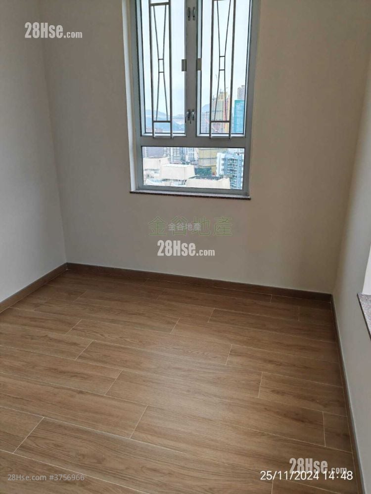 New Jade Garden Sell 3 Bedrooms , 1 Bathroom 589 ft²