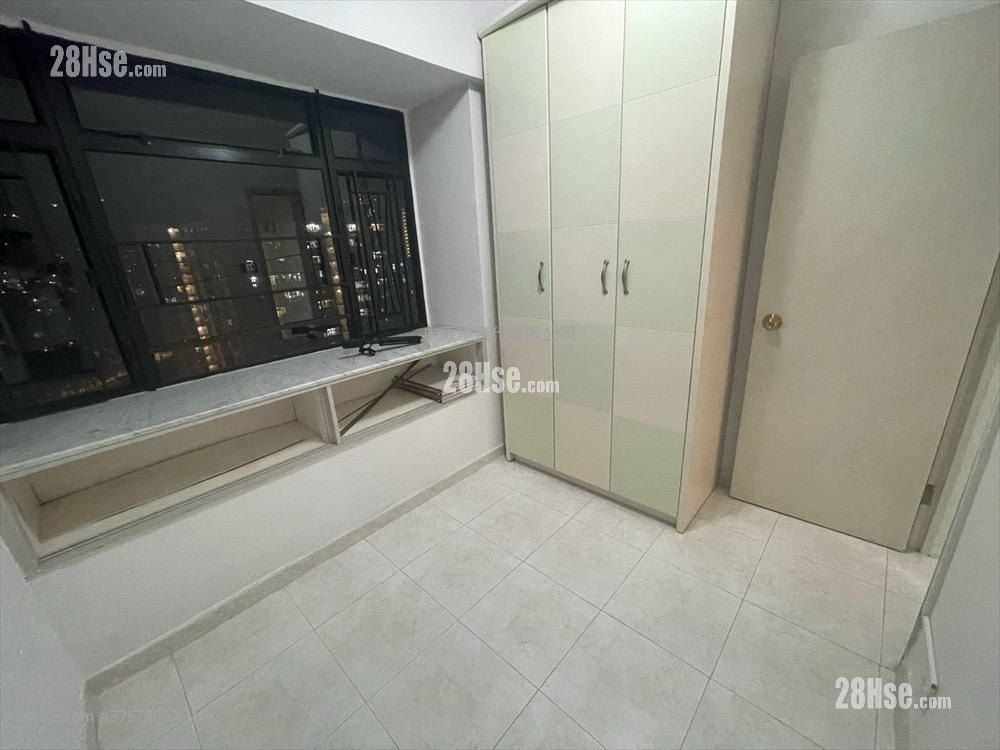 怡景園 售盤 3 房 , 1 浴室 505 平方呎