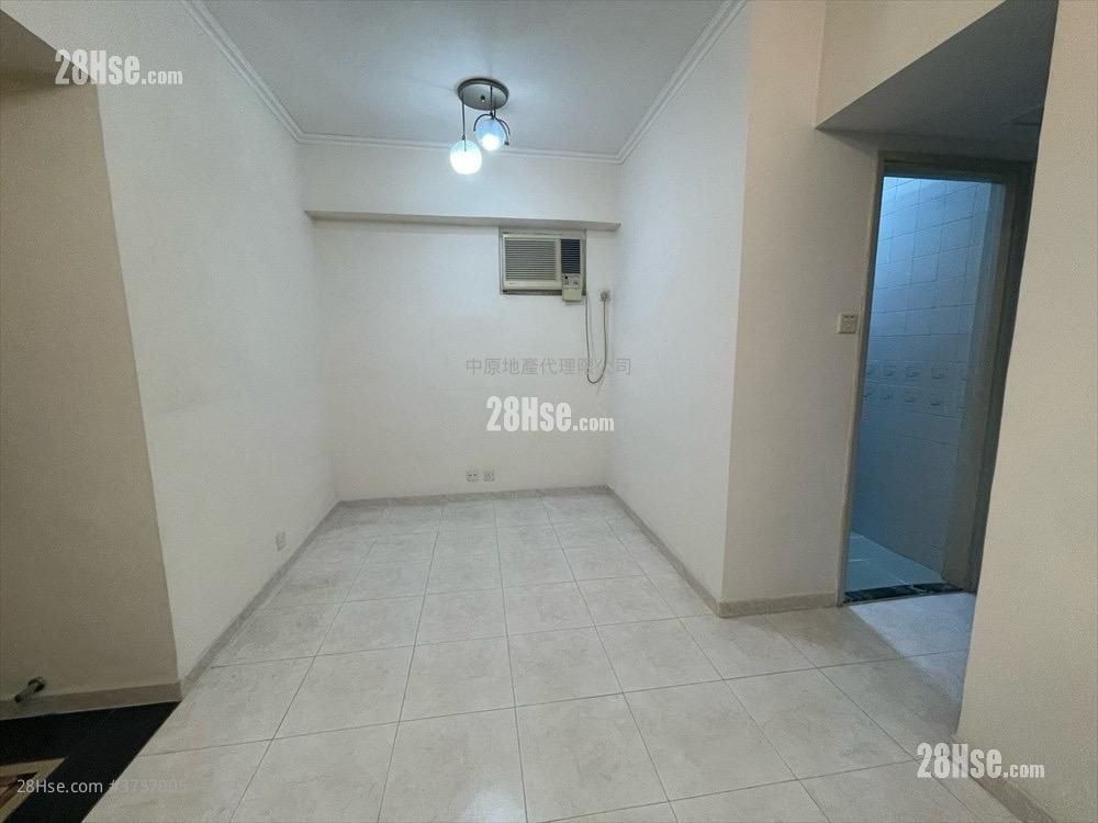 怡景園 售盤 3 房 , 1 浴室 505 平方呎