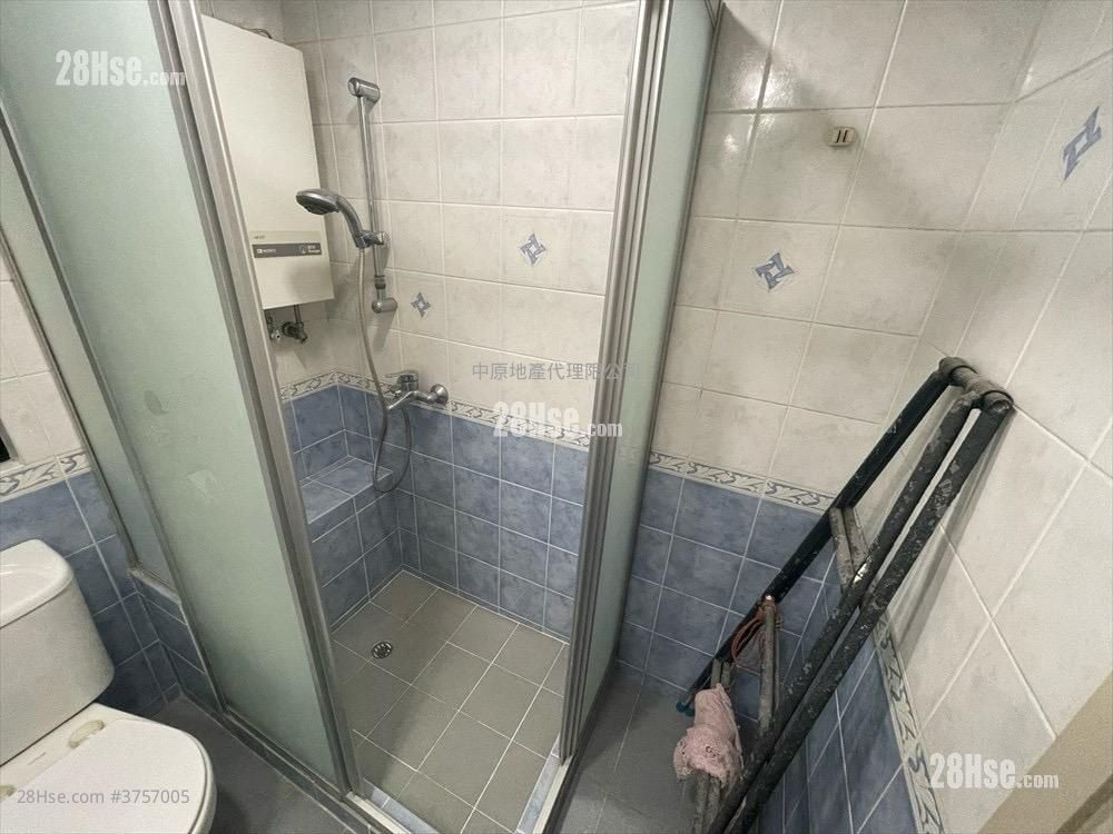 怡景園 售盤 3 房 , 1 浴室 505 平方呎