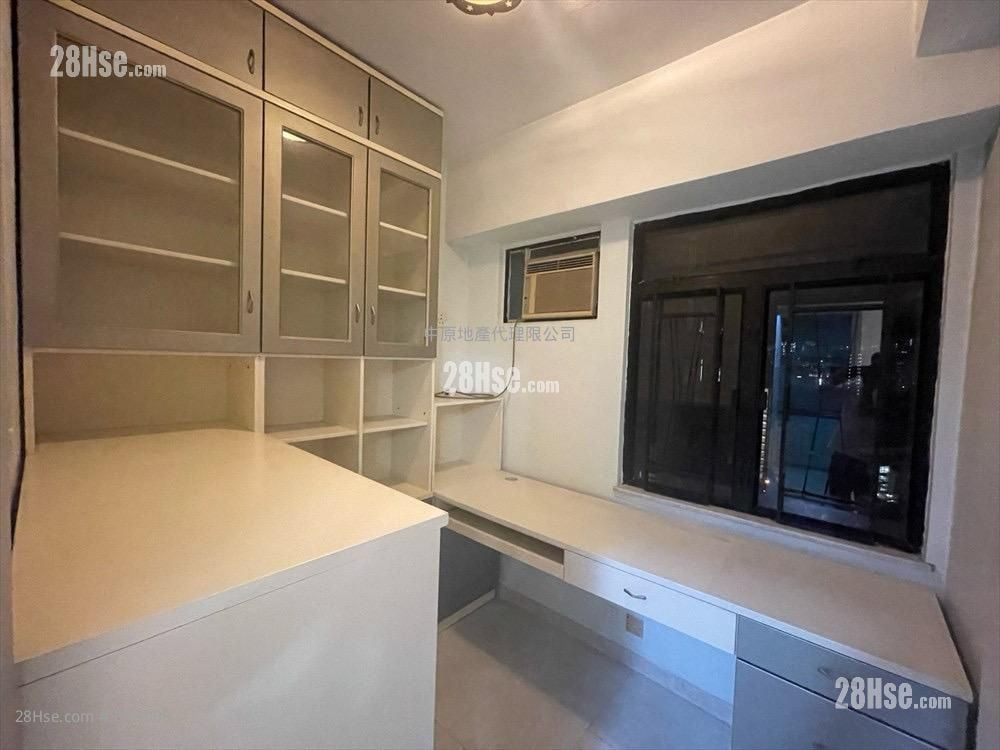 怡景園 售盤 3 房 , 1 浴室 505 平方呎