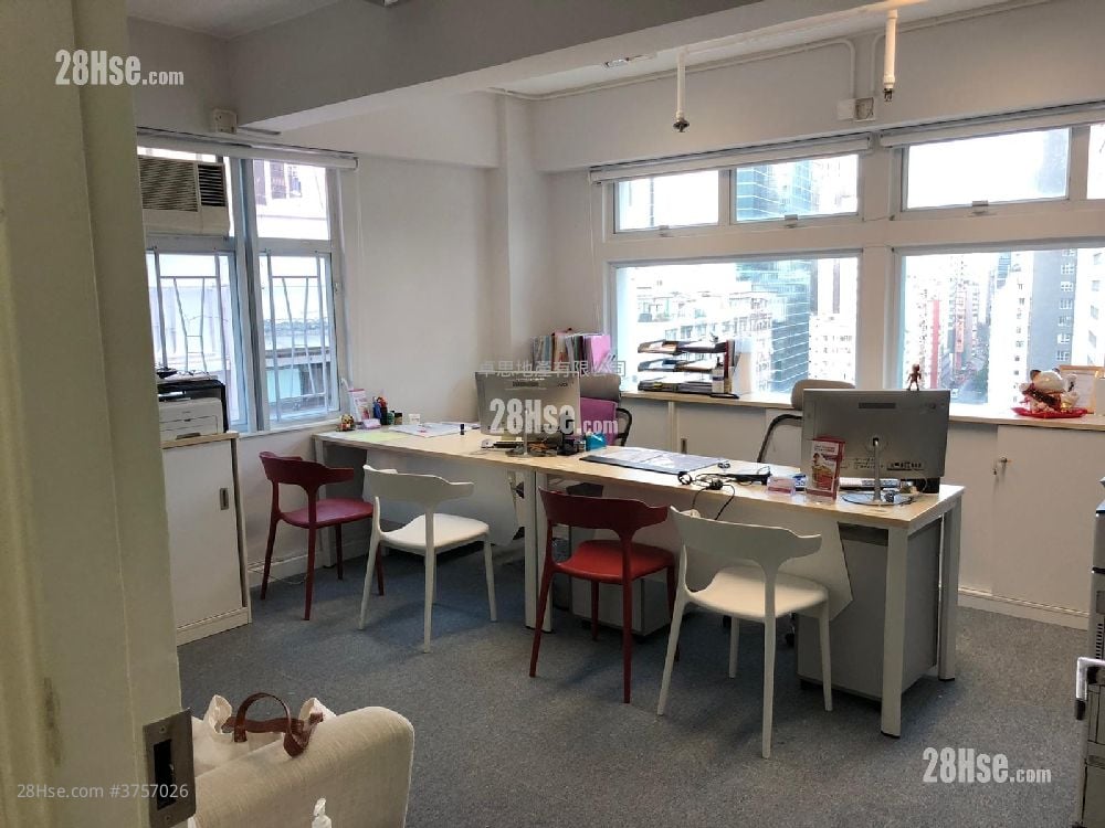 修顿商业大厦 租盘 290 平方尺