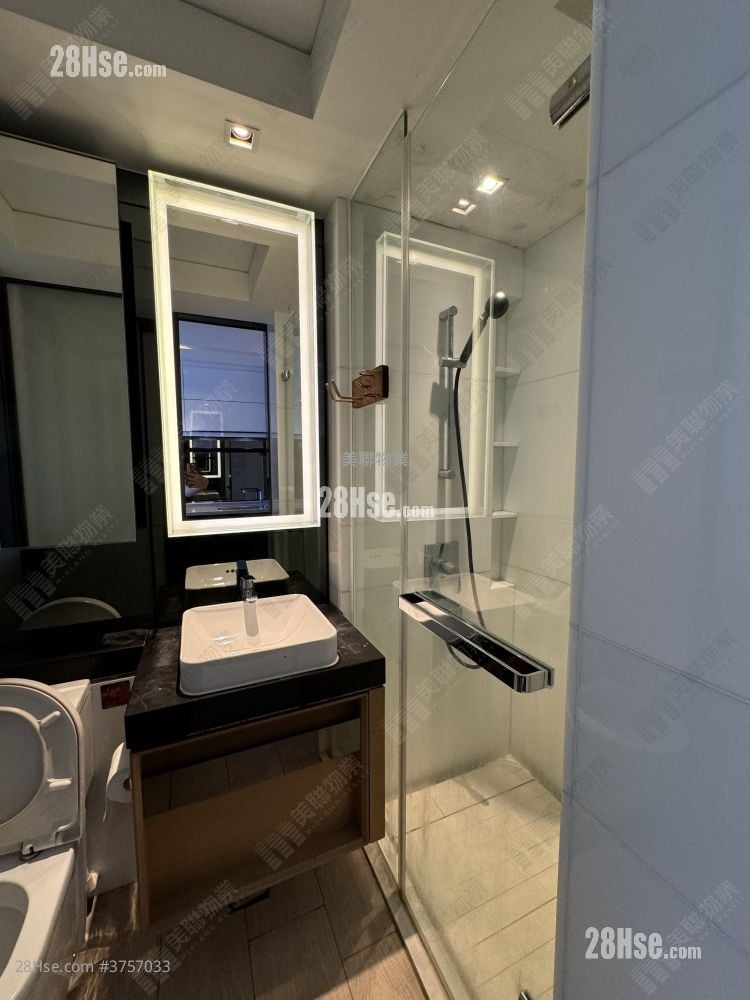 Park Yoho Sell Studio , 1 Bathroom 251 ft²