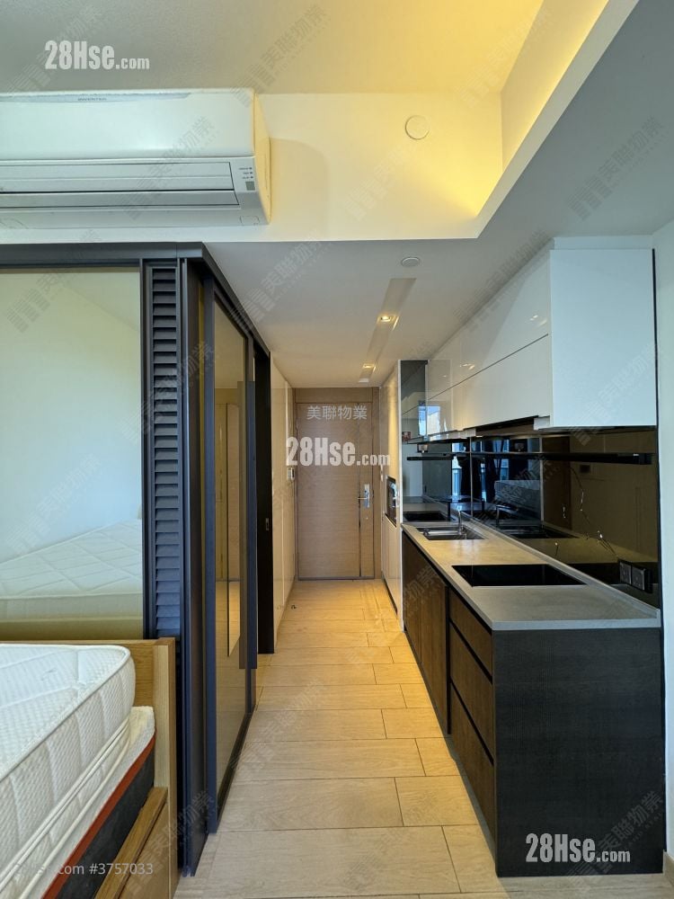 Park Yoho Sell Studio , 1 Bathroom 251 ft²