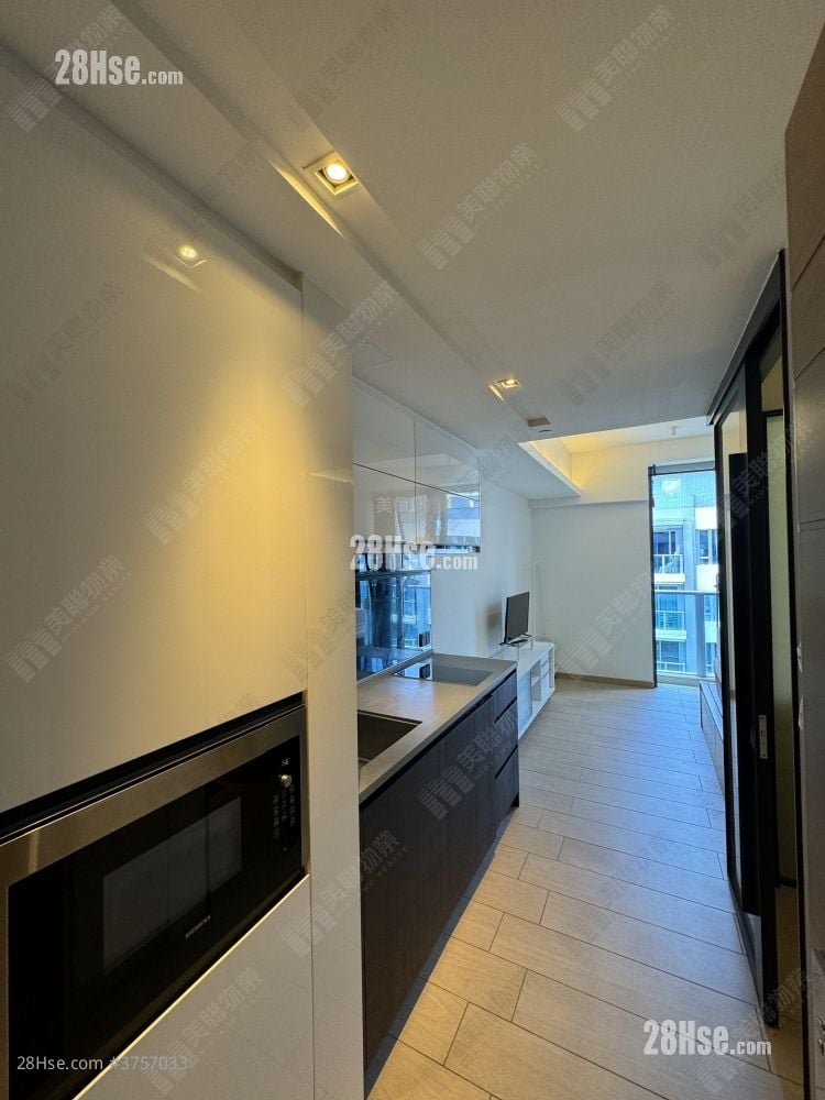 Park Yoho Sell Studio , 1 Bathroom 251 ft²