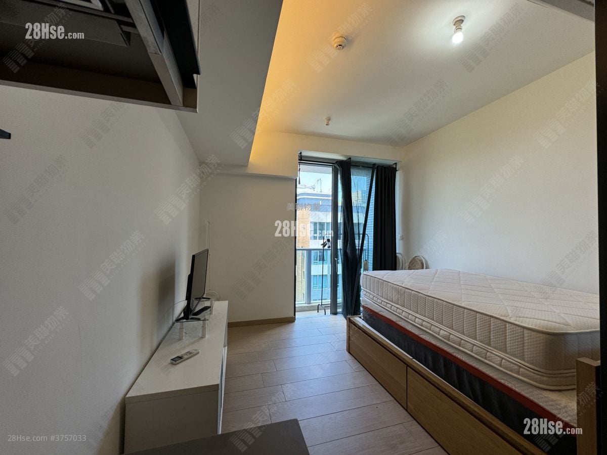 Park Yoho Sell Studio , 1 Bathroom 251 ft²