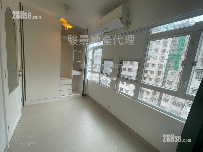 Bo Shing Court Sell 1 Bedroom 318 ft²