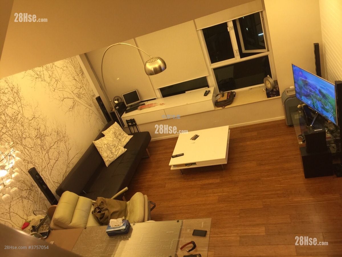 名御 售盘 3 房 , 2 浴室 738 平方尺