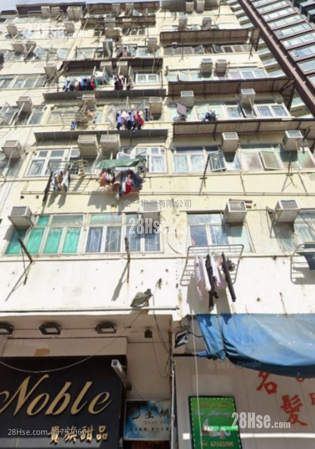 單幢樓房 售盤 4 房 , 4 浴室 706 平方呎