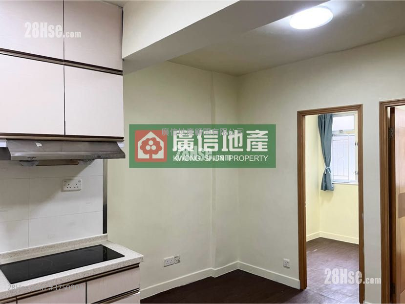 富貴大廈 租盤 2 房 , 1 浴室 304 平方呎