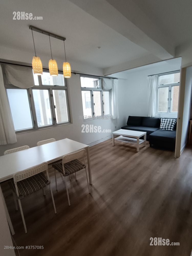 灣景中心大廈 租盤 1 房 , 1 浴室 357 平方呎