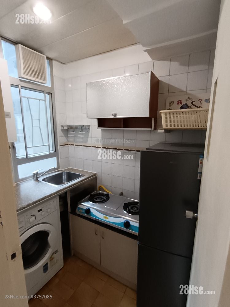 灣景中心大廈 租盤 1 房 , 1 浴室 357 平方呎