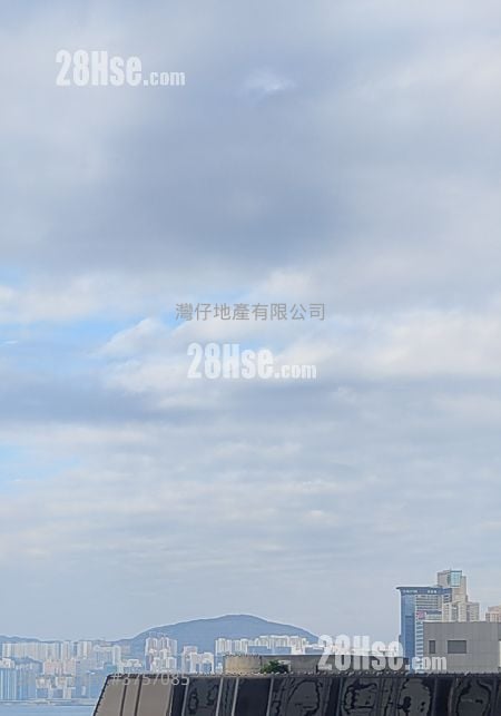 灣景中心大廈 租盤 1 房 , 1 浴室 357 平方呎