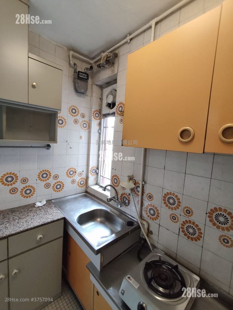 荃灣中心 租盤 324 平方呎