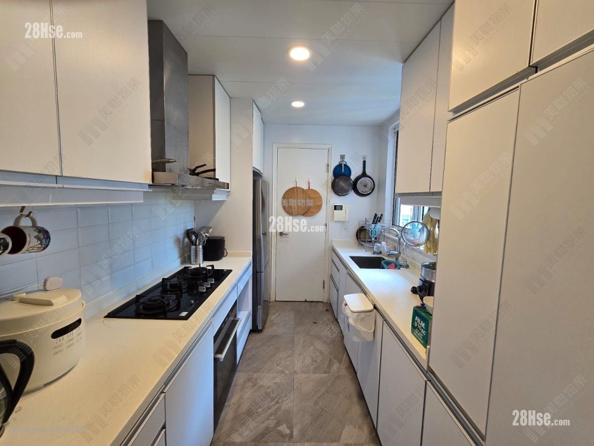 厨房: 帝琴湾 售盘 3 房 , 3 浴室 1,140 平方尺