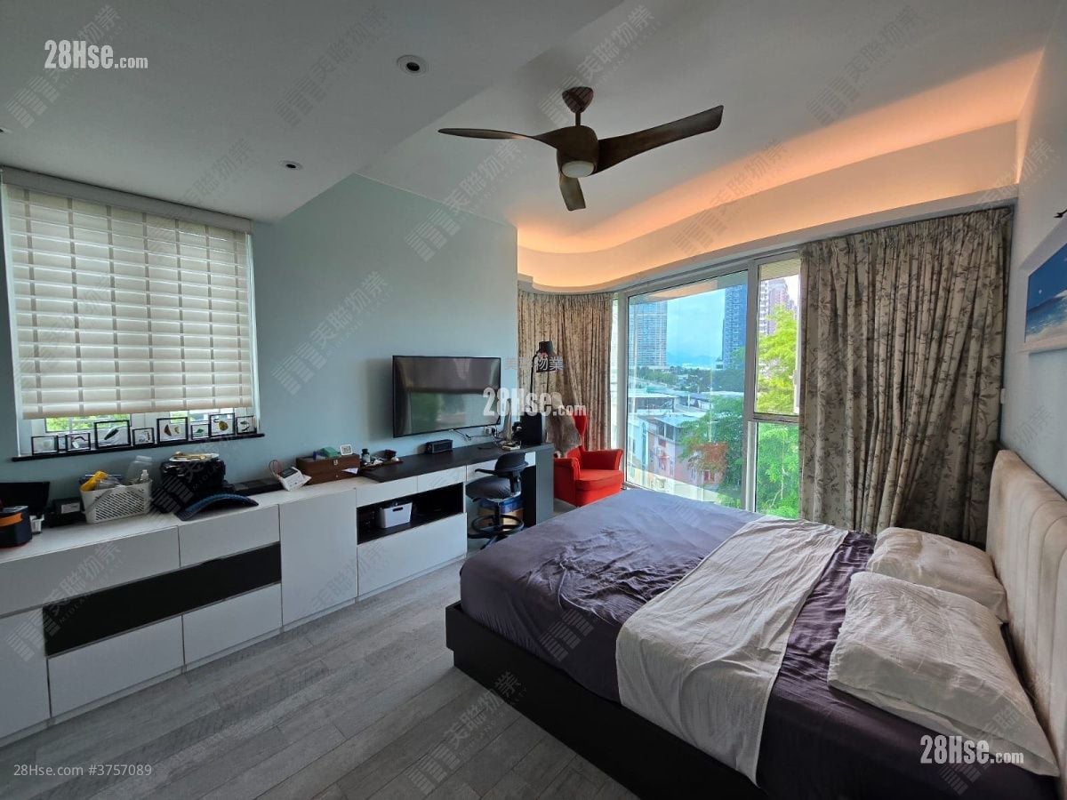 主人房: 帝琴湾 售盘 3 房 , 3 浴室 1,140 平方尺