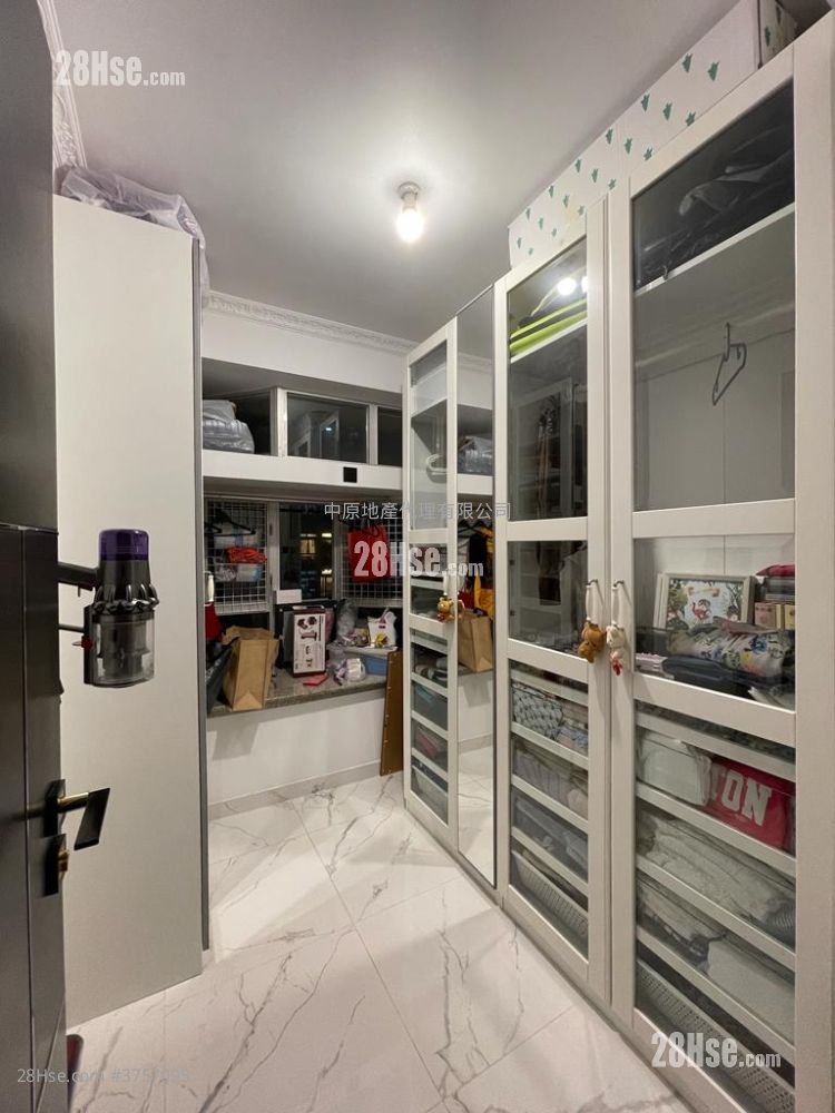 嘉湖山莊 售盤 3 房 , 1 浴室 547 平方呎