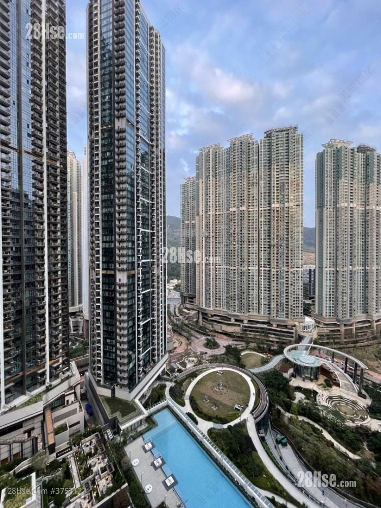 Seasons Place 售盤 1 房 , 1 浴室 323 平方呎