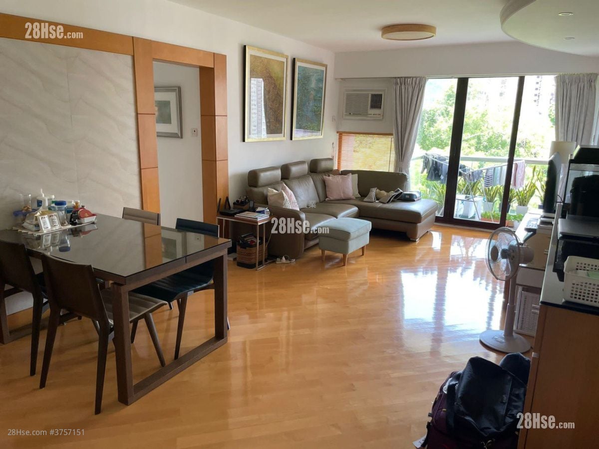 聚龍居 售盤 3 房 , 3 浴室 942 平方呎