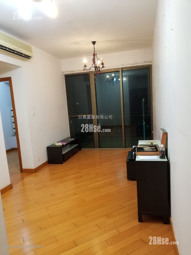 Noble Hill Rental 3 Bedrooms , 1 Bathroom 620 ft²