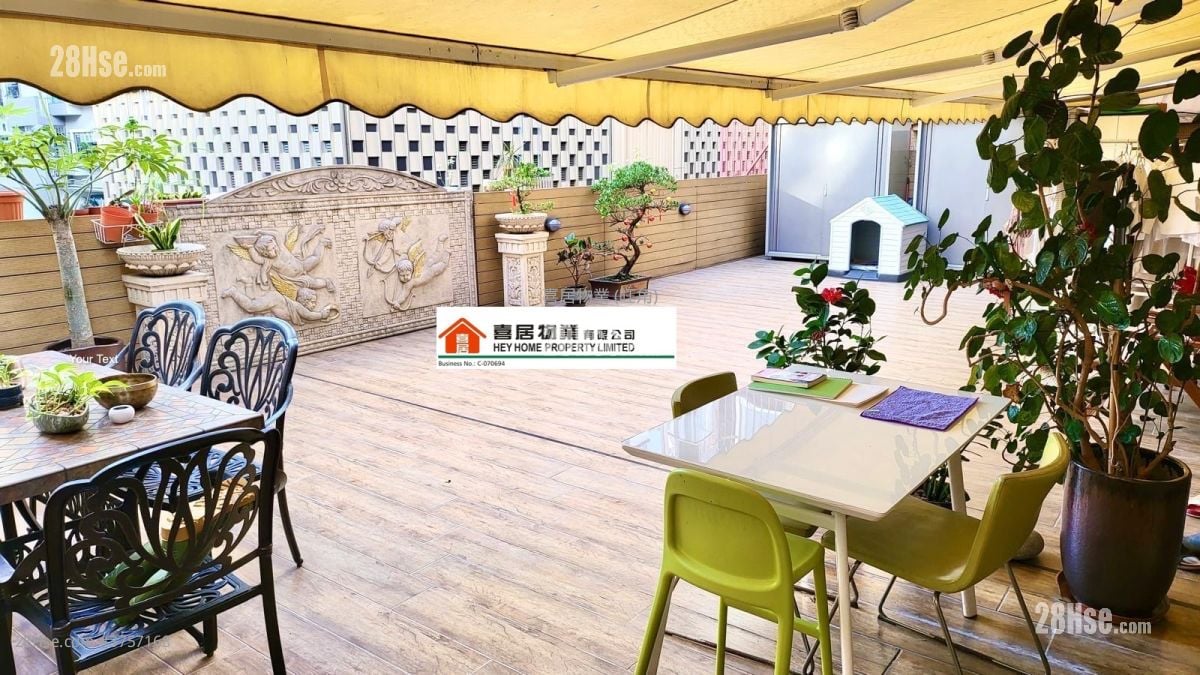 Wellive Court Sell 2 Bedrooms , 1 Bathroom 461 ft²