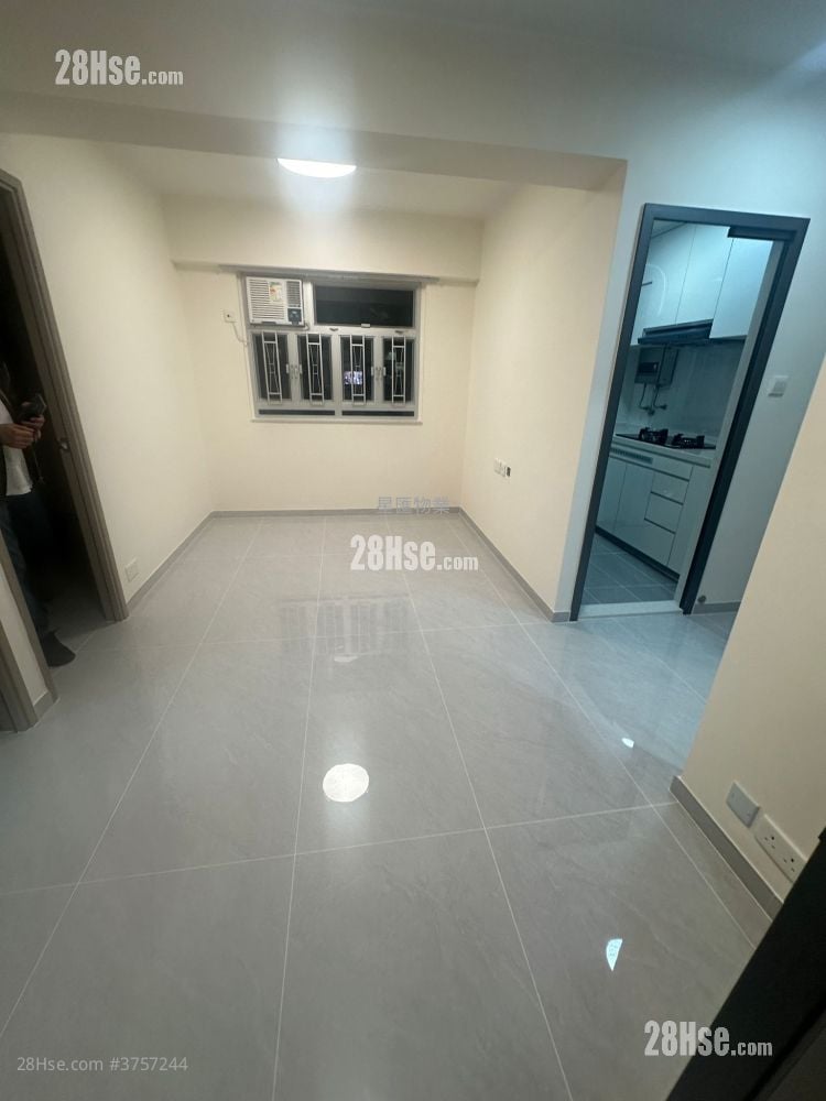 黄埔新村 售盘 2 房 , 1 浴室 401 平方尺